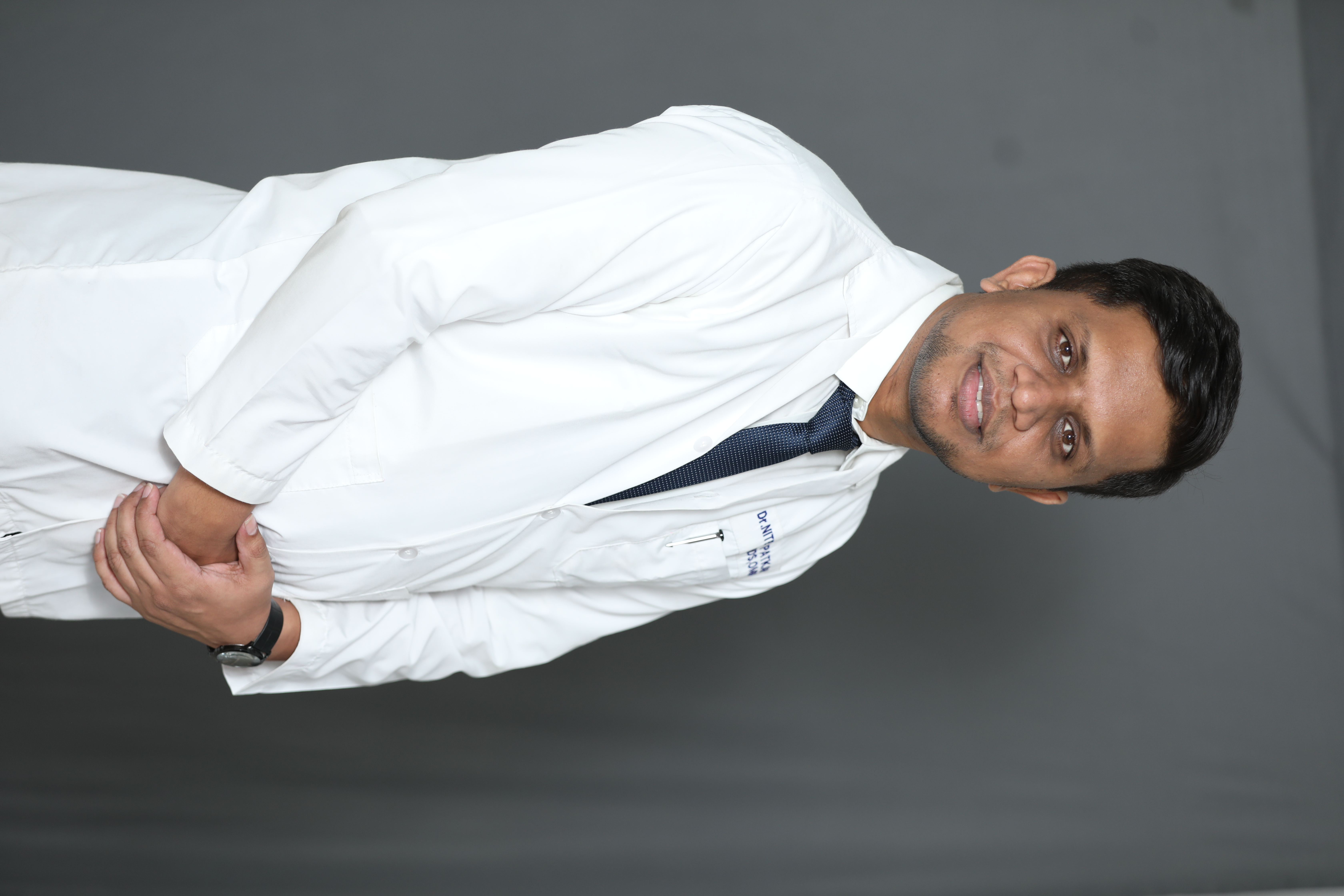 Dr. Nitesh Patkar